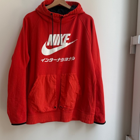 Nike Red International Scuba Hoodie with Japanese Text - Picture 1 of 4